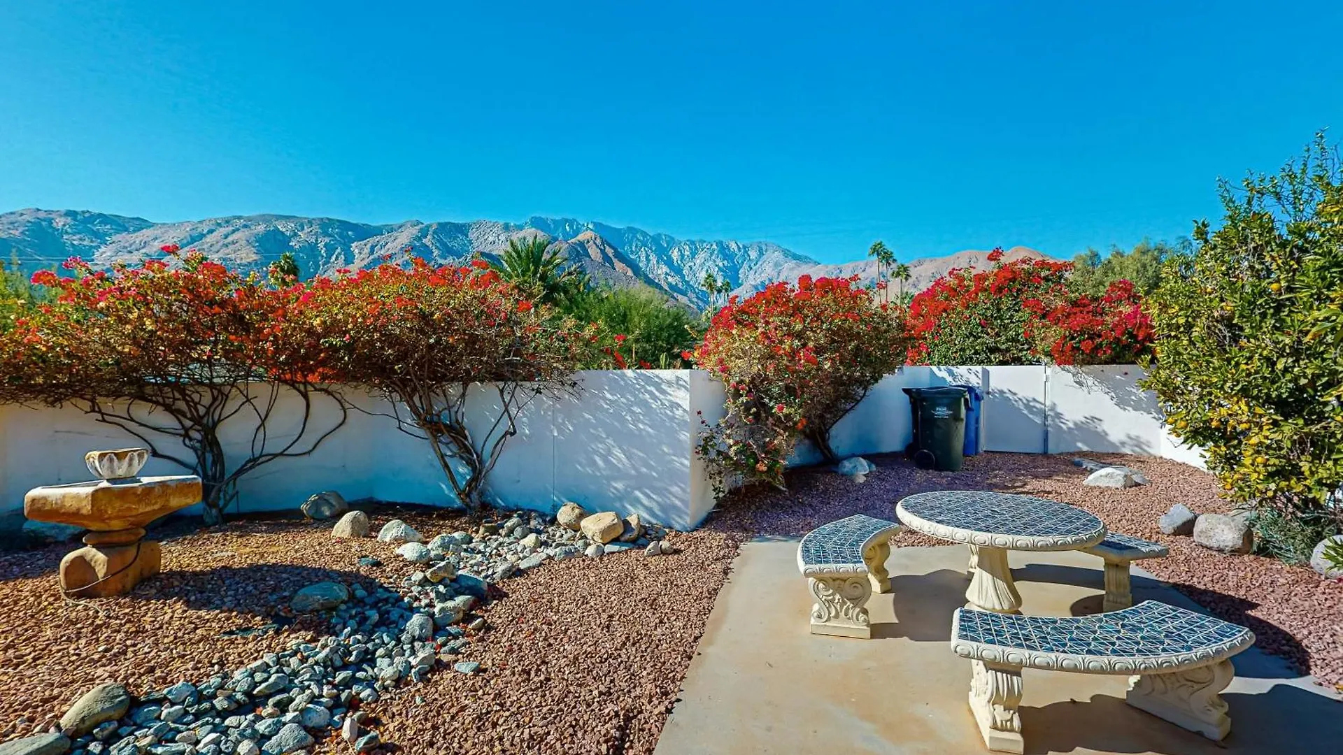 Villa Palm Springs Oasis - 68660 USA
